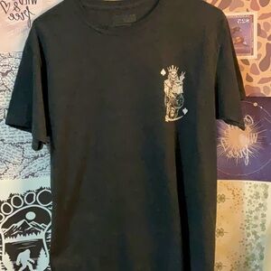Men’s grey tshirt small with king and reaper design